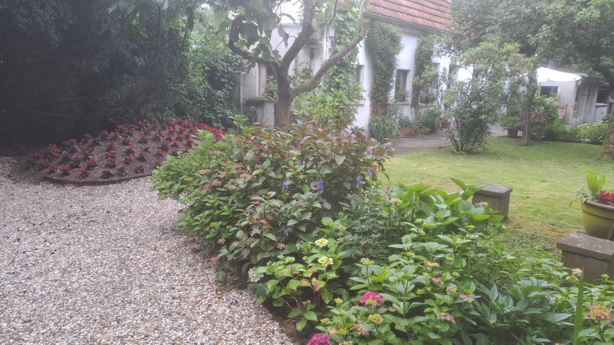 Apartmenthaus Mit Sauna Und Whirlpool *